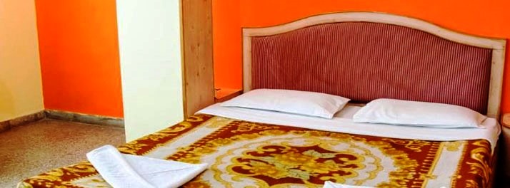 1556/Hotel Abhishek - Mysuru 04.jpg